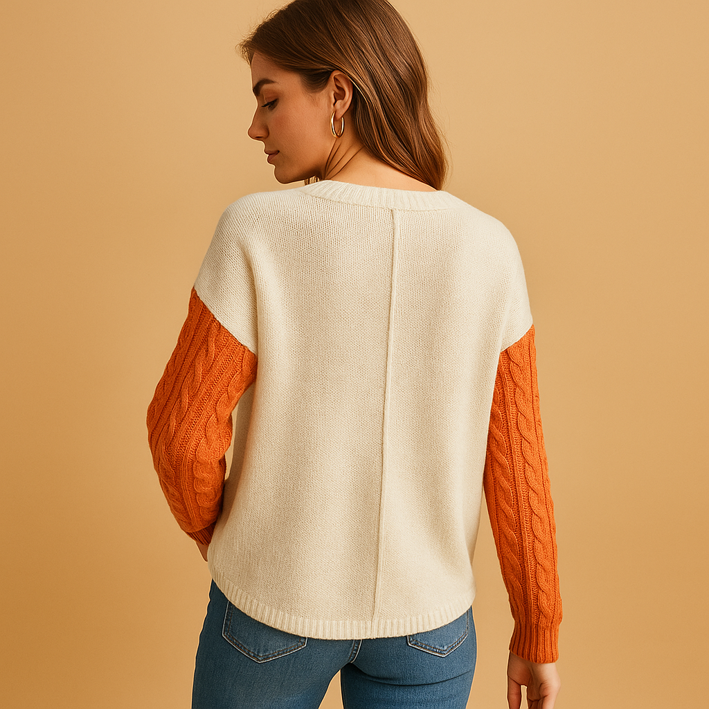 Knit sweater with cable pattern for women | Isabella
